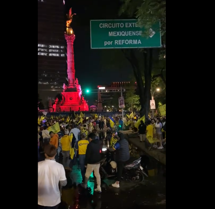The ceremonies of euphoria on the Angel of Independence