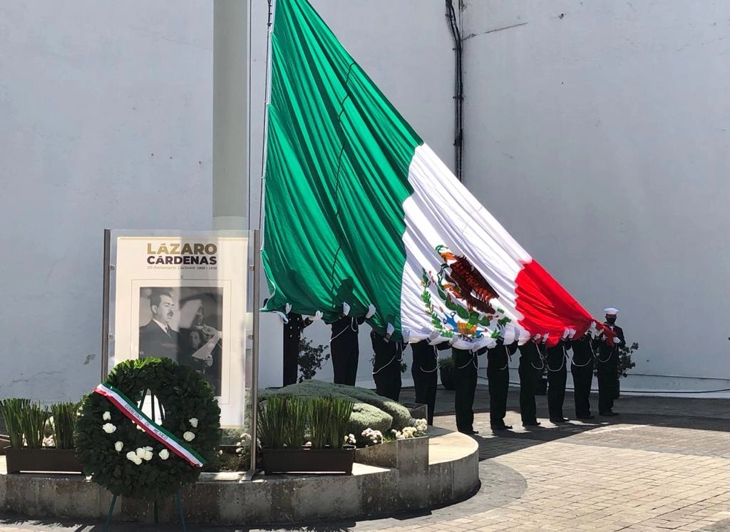 Homenaje de la Secretaría de Gobernación por el 50 aniversario luctuoso del General Lázaro Cárdenas. Foto Roberto García Ortiz