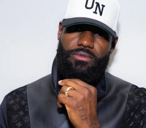 Como viene haciendo en los últimos años, LeBron no confirmó cuáles eran planes al terminar la pasada campaña con los Lakers, zanjada con una eliminación en primera ronda de playoffs ante los Timberwolves de Minnesota. Foto 