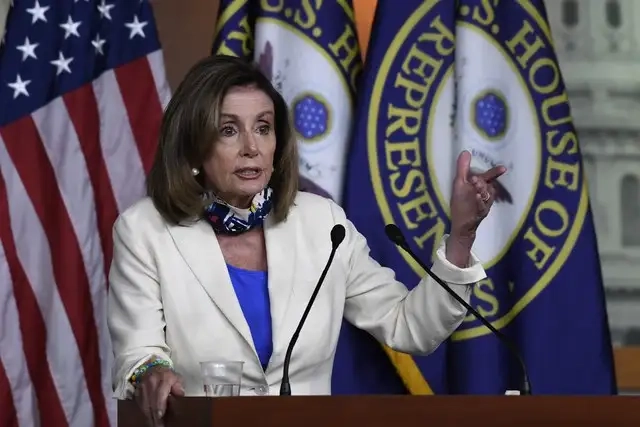 Nancy Pelosi durante una conferencia de prensa en Capitol Hill en Washington. Foto Ap /Archivo