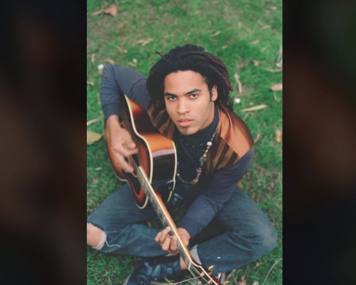 En ‘Let Love Rule’, Lenny Kravitz explora sus primeros 25 años de vida. Imagen tomada de la página oficial del cantante en Facebook