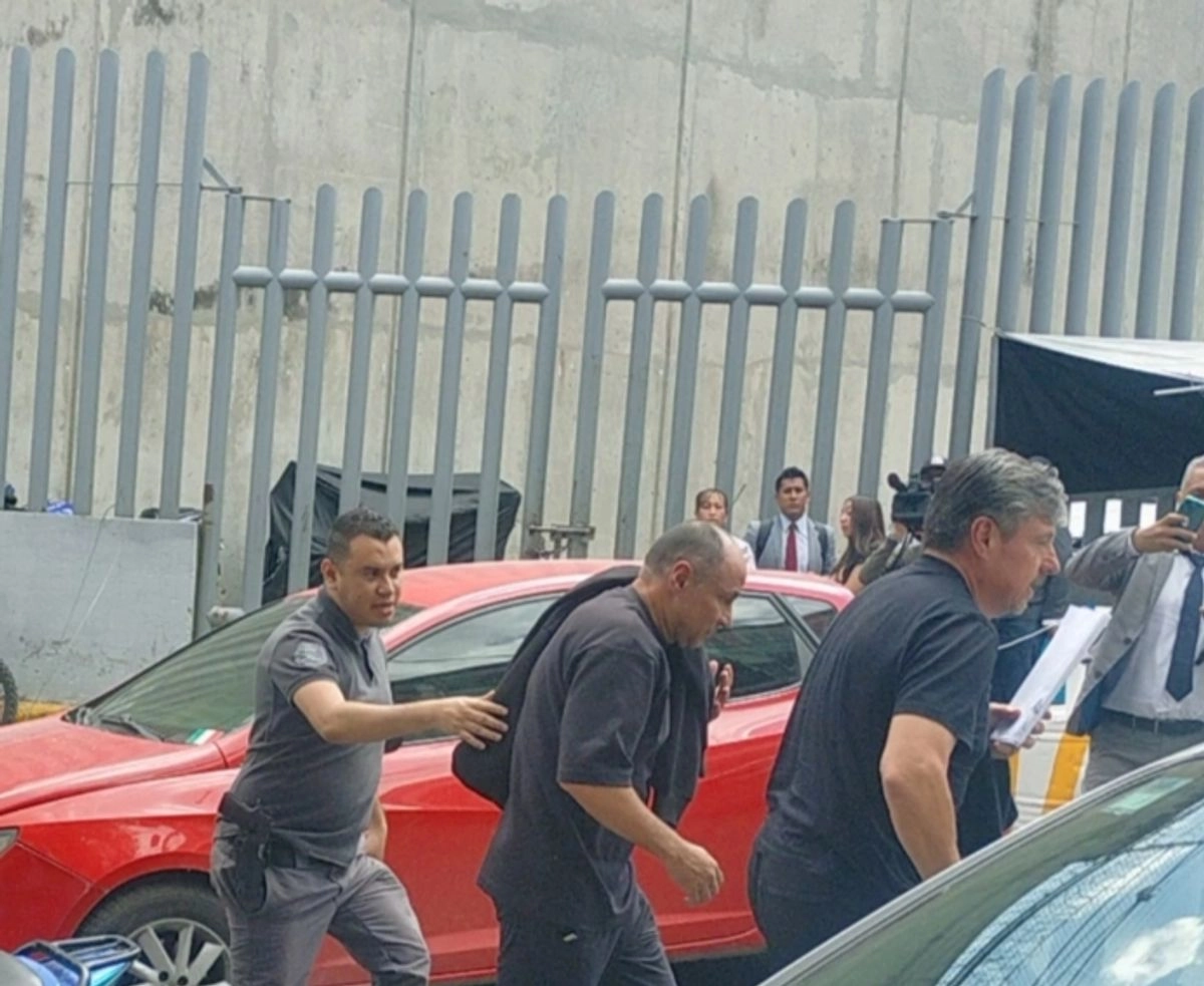 El empresario Alejandro “N” y su socio Othón “N”  abandonaron el Penal de Barrientos tras obtener obtener un amparo. Foto 