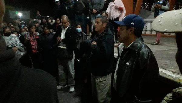 Habitantes de Nahuatzen, Michoacán, recibieron a sus compañeros con música de banda. Foto cortesía Consejo Supremo de Nahuatzen 