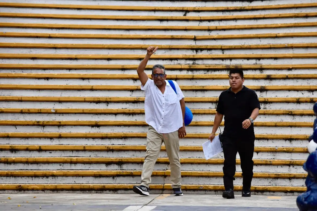 García Villagrán fue detenido el pasado martes cinco de agosto, en la víspera de la salida de una Caravana migrante autodenominada “Éxodo de la Justicia” la cual había promovido y pretendía acompañar. Foto 
