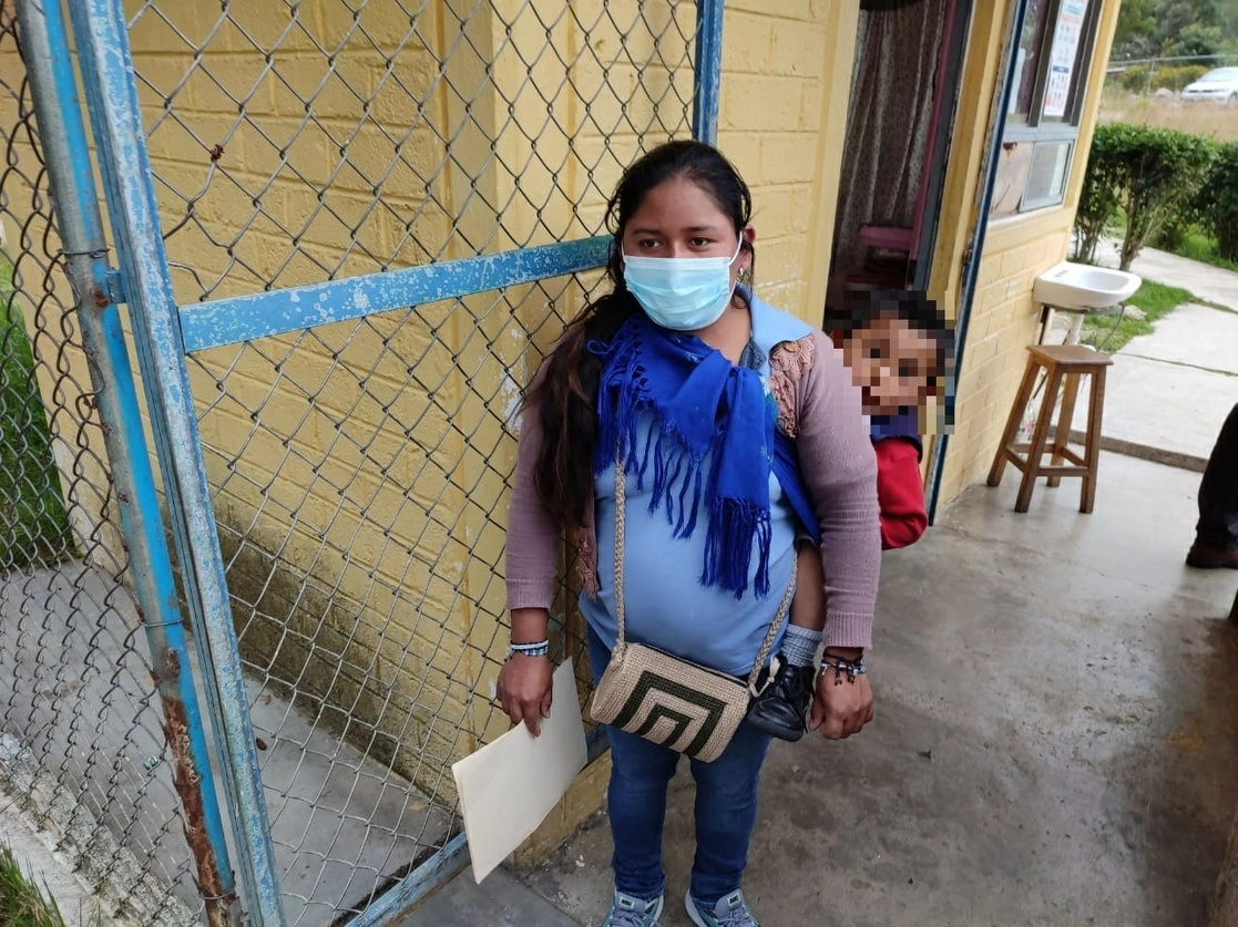 Maricela López permaneció casi tres años presa en el penal de San Cristóbal de las Casas, Chiapas, donde nació su hijo Alejandro. Foto Elio Henríquez
