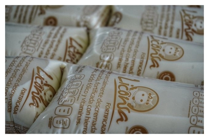 El programa de abasto Social de Leche Liconsa benefició a más de 5 millones 800 personas durante el 2020. Foto @SegalmexLiconsa