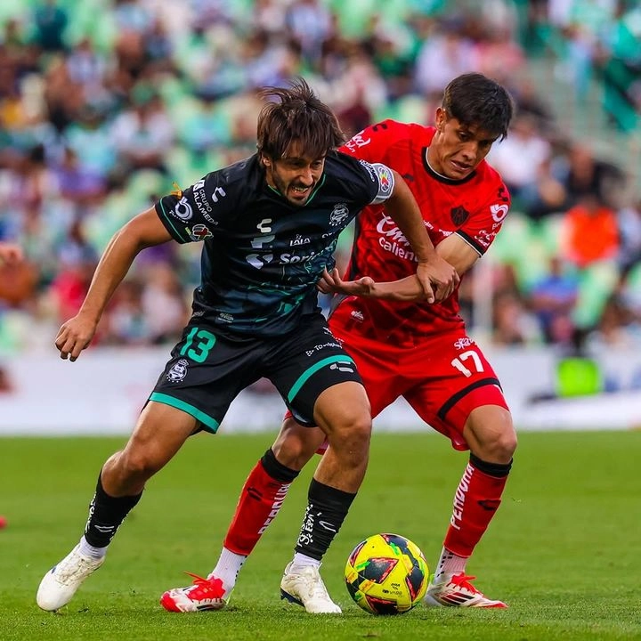 Santos y Atlas pelearán en la última jornada la posibilidad de evitar el pago millonario. Foto 