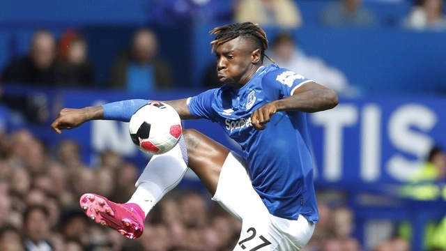 Moise Kean, del Everton, durante un juego de la Premier League, que planea la reanudación de actividades para el 8 de junio. Foto Ap / Archivo