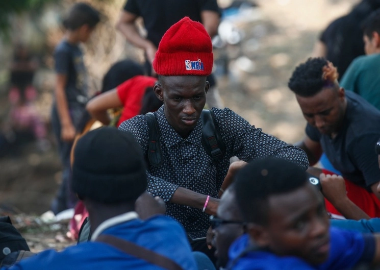 Limita EU el trámite digital a migrantes para solicitar asilo