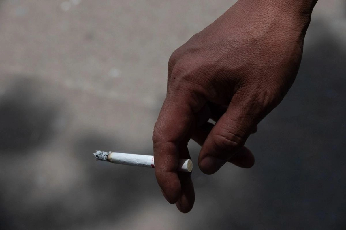Organizaciones de la sociedad civil, en el caso de los refrescos, plantearon que el impuesto debe elevarse a 7 pesos por litro, mientras en el caso del tabaco debe ampliarse a 3 pesos por cigarrillo, esto con base en recomendaciones internacionales. Foto 