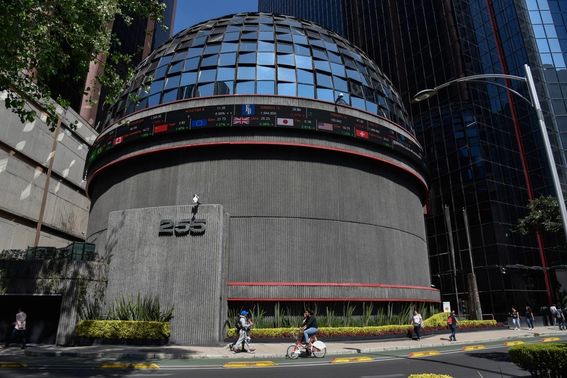 La Bolsa Mexicana de Valores en la Ciudad de México. Foto Cuartoscuro / Archivo