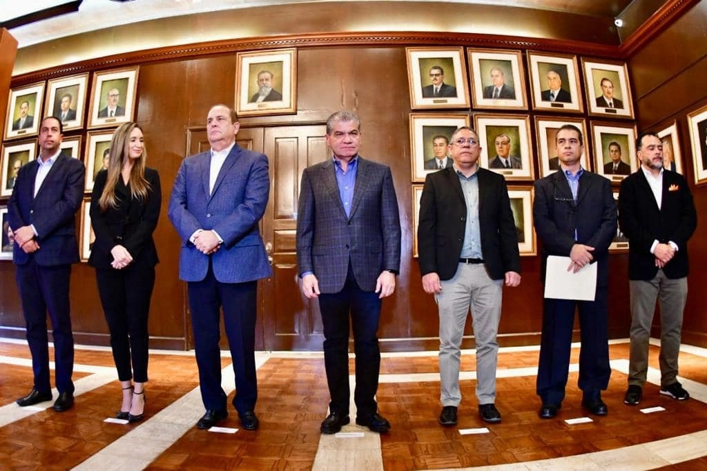 El gobernador de Coahuila dijo que ni le emociona haber sido incluido en la lista de aspirantes a contender por la presidencia de México. Foto Facebook Miguel Ángel Riquelme