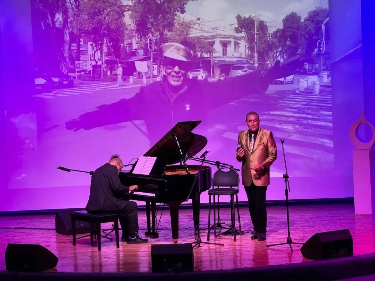 Grabación del disco en el Teatro de la Ciudad de la capital de Chihuahua. Foto 