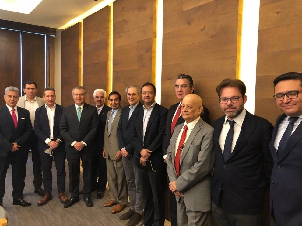 El secretario de Hacienda, Rogelio Ramírez de la O, durante la reunión de Consejo Nacional del Consejo Coordinador Empresarial este 13 de mayo de 2022. Foto tomada de la cuenta de Twitter @cceoficialmx