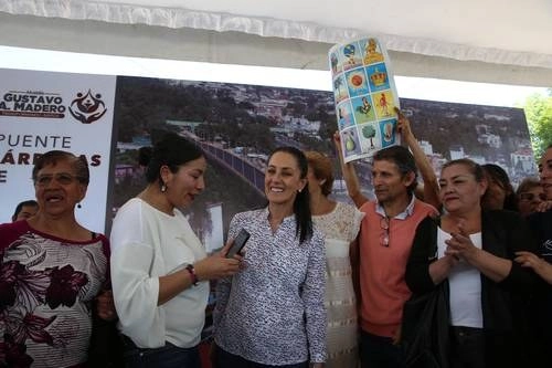 La jefa de Gobierno, Claudia Sheinbaum Pardo, inauguró el paso superior vehicular en Eje Central Lázaro Cárdenas y Eje 5 Norte, en Gustavo A. Madero. Foto Jesús Villaseca