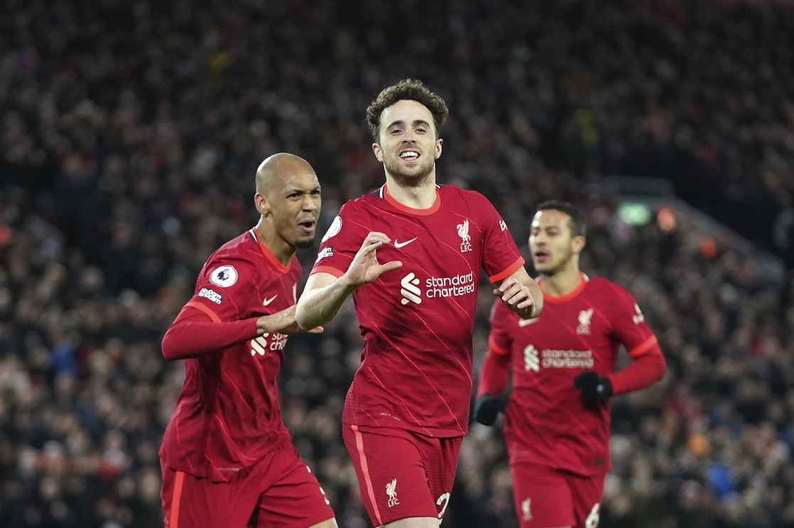 Diogo Jota del Liverpool marcó un doblete ante Leicester en la fecha 24 de la Liga Premier. Foto Ap 