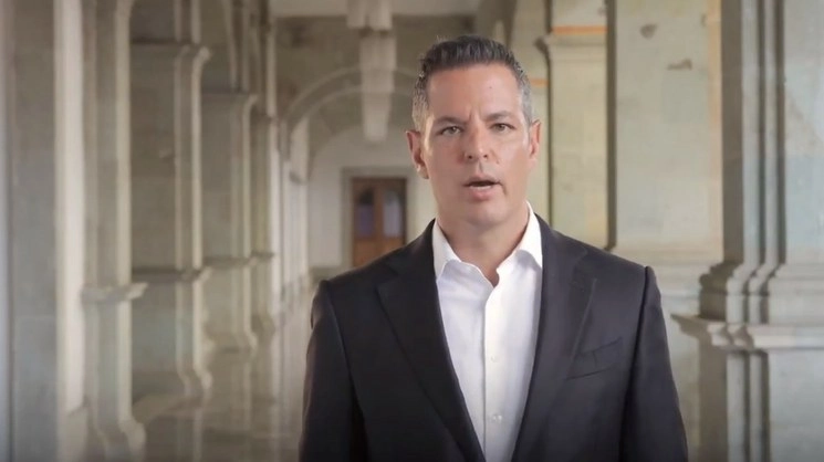 El gobernador de Oaxaca, Alejandro Murat en imagen de archivo. Imagen tomada del video publicado en la cuenta de Twitter @alejandromurat