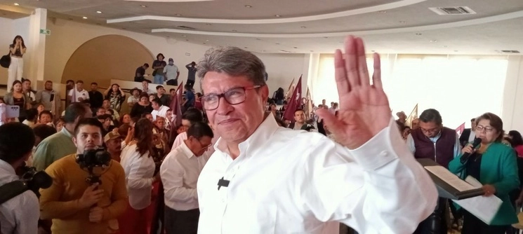 Ricardo Monreal, aspirante a coordinar los Comités de Defensa de la 4T, estuvo en Tehuacán, Puebla, el 6 de julio de 2023. Foto Eli Lezama