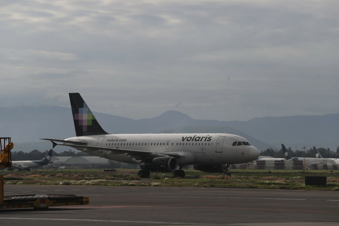 Llegada de avión al Aeropuerto Internacional de la Ciudad de México. Foto Yazmín Ortega Cortés / Archivo