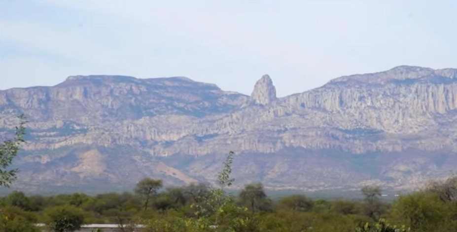 La Sierra de San Miguelito, en San Luis Potosí. Imagen tomada de un video presentado en la conferencia matutina presidencial del 14 de diciembre de 2021