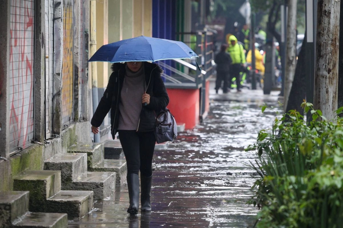 Las fuertes lluvias registradas en Chiapas  provocaron diversas afectaciones en viviendas y vialidades. Foto 
