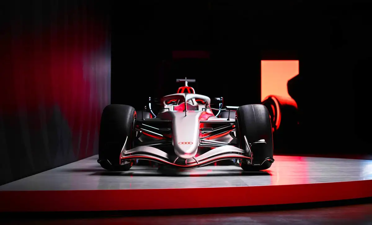 El Audi R26 Concept fue presentado con un diseño que muestra un avance de cómo se verá el aspecto definitivo del monoplaza a ser develado en enero próximo. Foto