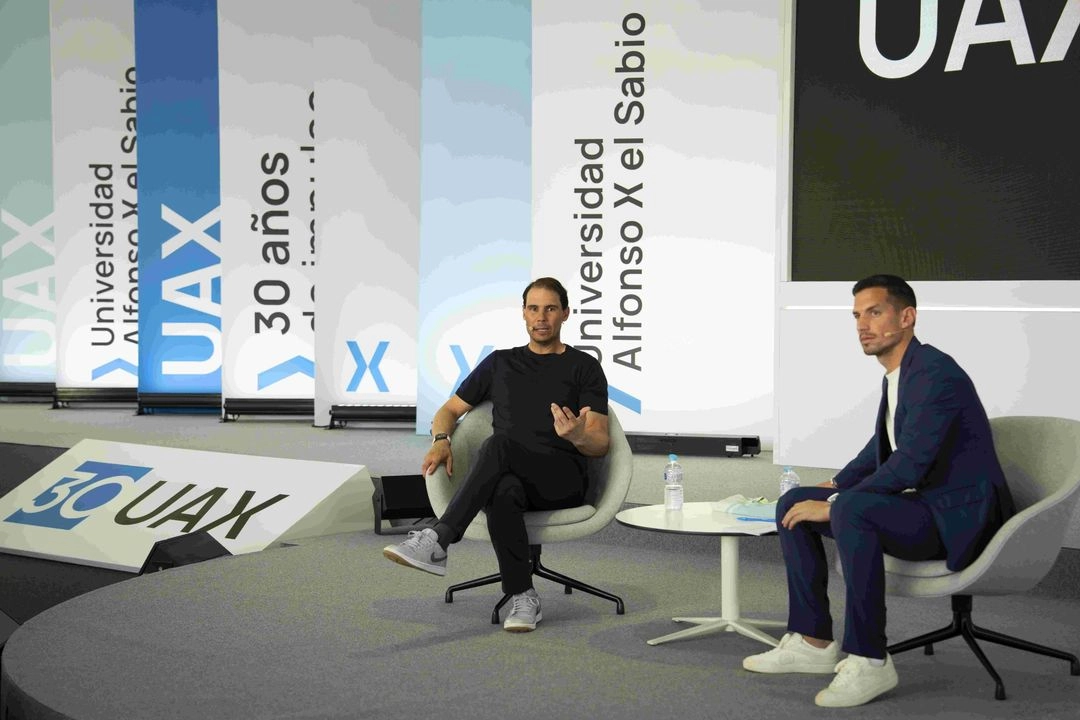 El extenista Rafa Nadal participó en una clase magistral en la Escuela Universitaria UAX Rafa Nadal en Villanueva de la Cañada (Madrid).

