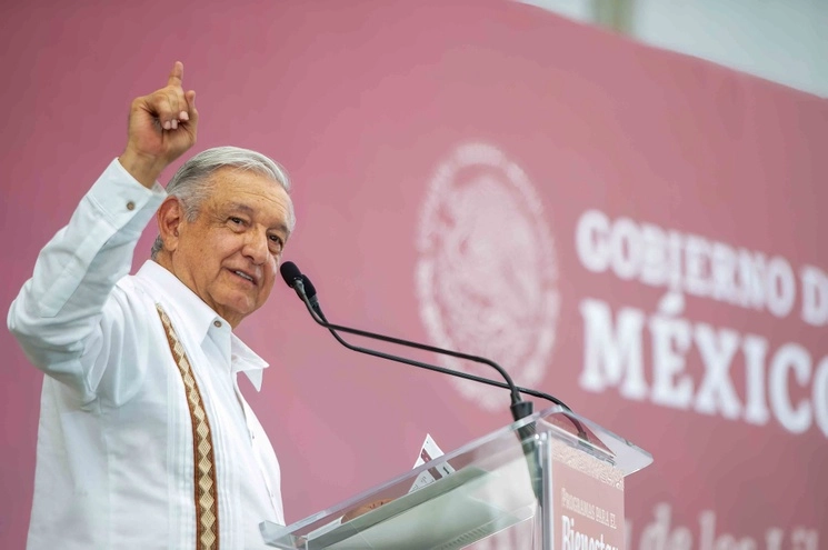 El presidente López Obrador encabezó un acto sobre la evaluación de los programas del Bienestar en el estado de Guerrero. Foto Presidencia 
