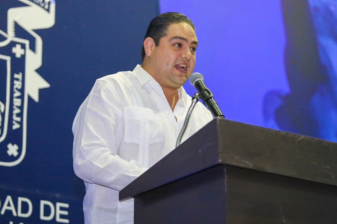 Cruces Mada fue titular de Salud en la administración del gobernador Aristóteles Sandoval Díaz. Foto "La Jornada"