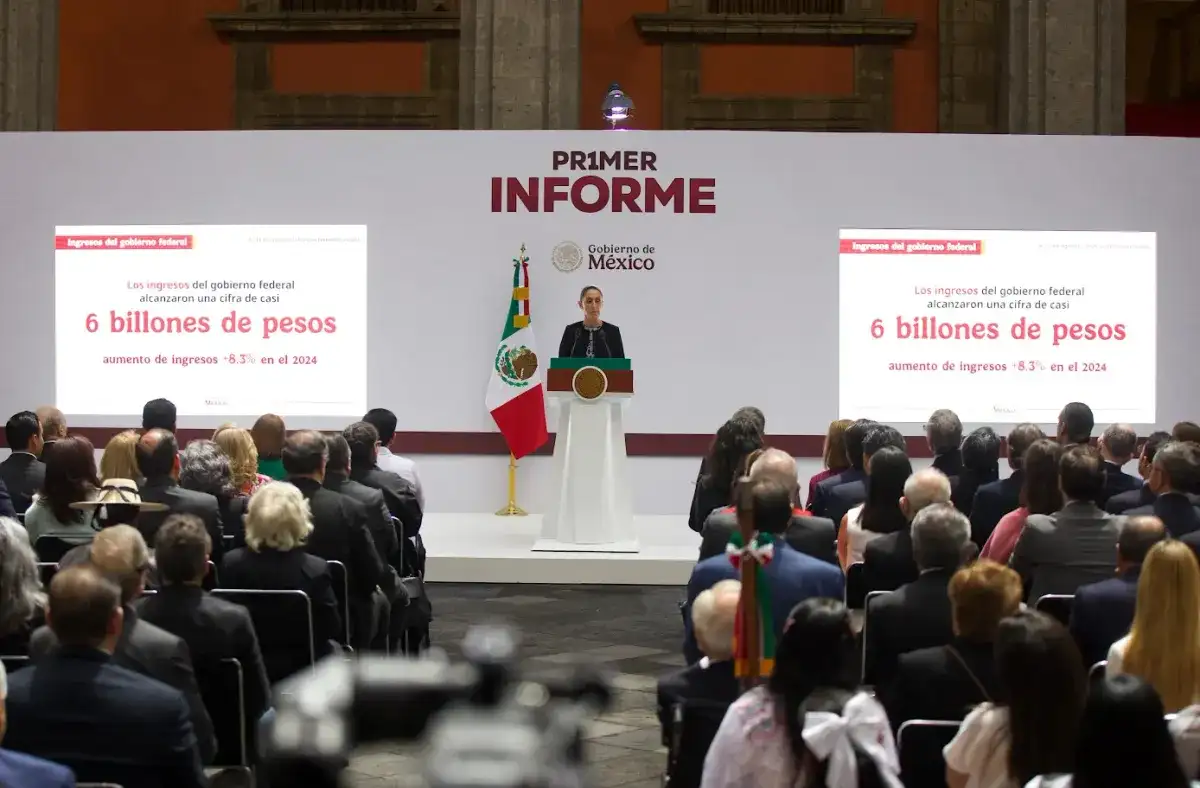 La presidenta Claudia Sheinbaum Pardo dio un  mensaje en Palacio Nacional ante representantes de los tres poderes de la Unión.