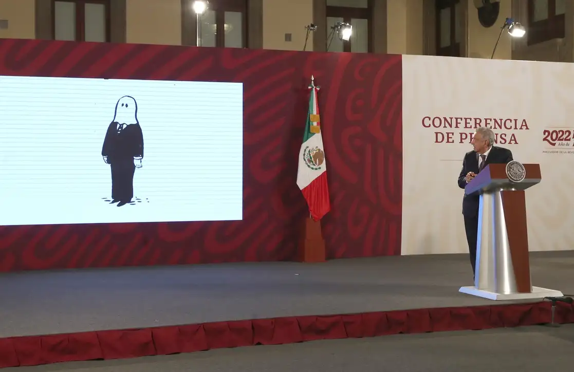 Con la idea de que "ya no hay tapados", el Presidente enumeró a diversos personajes del "bloque conservador" para la contienda de 2024. ‘‘Han expresado que quieren, aparecido en encuestas o los han propuesto’’, expuso. Foto Yazmín Ortega