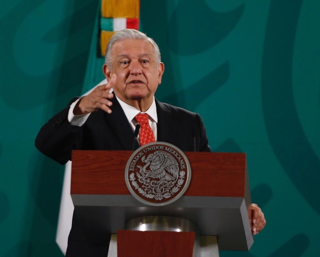 El presidente Andrés Manuel López Obrador ayer durante su conferencia en Palacio Nacional. Foto Guillermo Sologuren