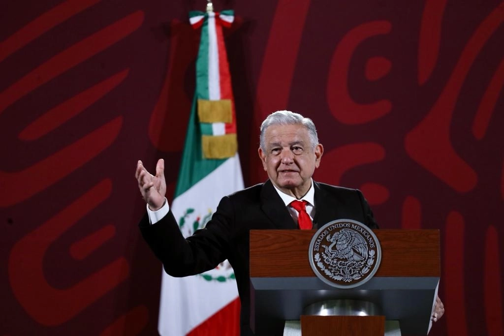 El presidente Andrés Manuel López Obrador durante la conferencia de prensa matutina en Palacio Nacional, el 24 de marzo de 2022. Foto Roberto García Ortiz







