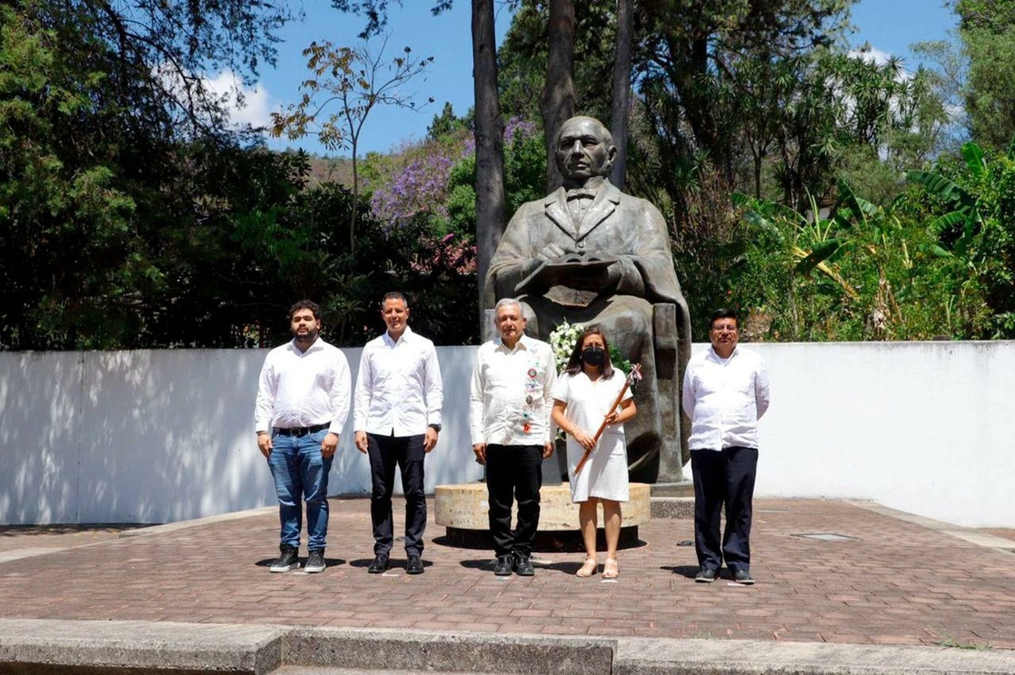 El presidente Andrés Manuel López Obrador visitó en su tercer día de gira por el estado de Oaxaca, el municipio de San Pablo Guelatao, cuna del Benemérito de las Américas, Benito Juárez García, el 20 de marzo de 2022. Foto Jorge A. Pérez Alfonso