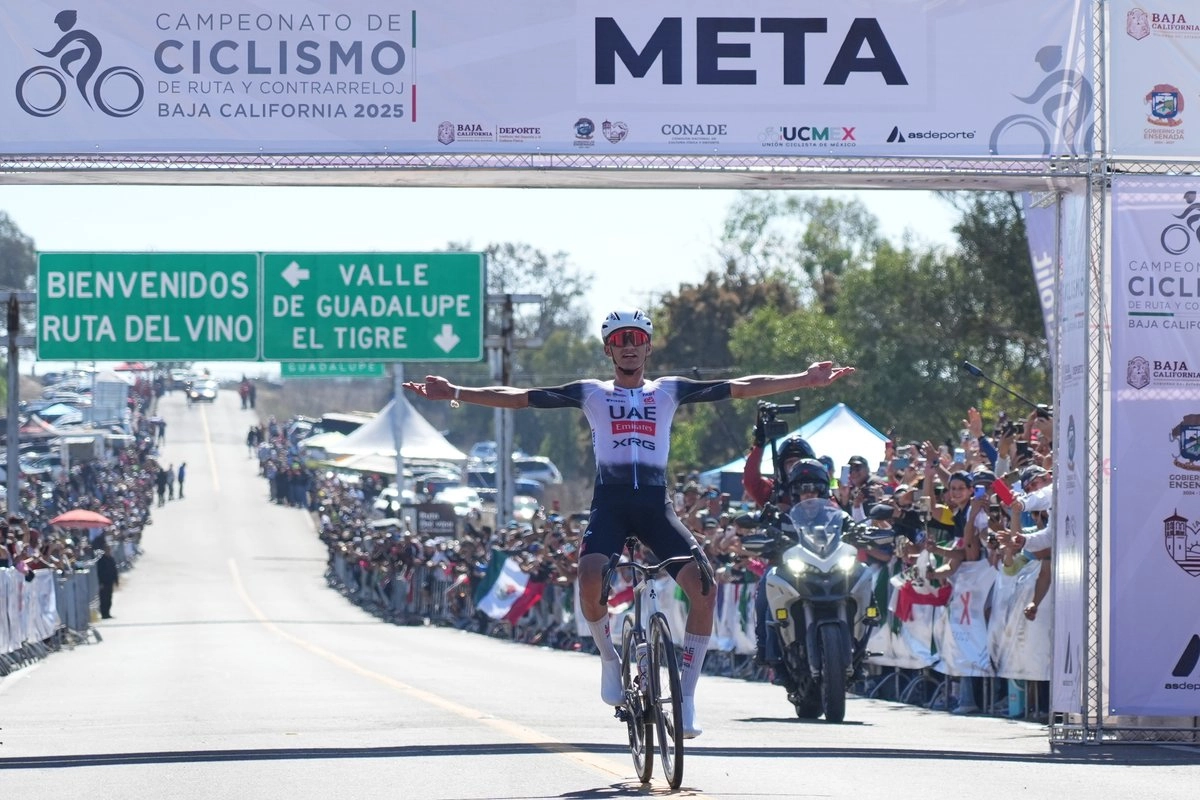 Del Toro cerrará el 2025, su segundo año como profesional, en tercera posición del ranking UCI, sólo por detrás de Pogacar y del danés Jonas Vingegaard. Foto