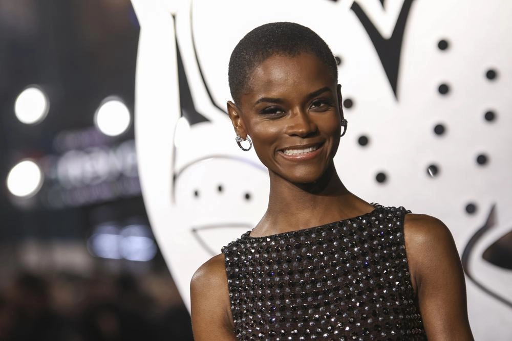 “T’Challa se rodeó de mujeres poderosas”, afirmó la actriz Letitia Wright en una entrevista antes del lanzamiento mundial de la cinta, "en la que vemos cómo esas mujeres pasan juntas a otro nivel de liderazgo". Foto Ap