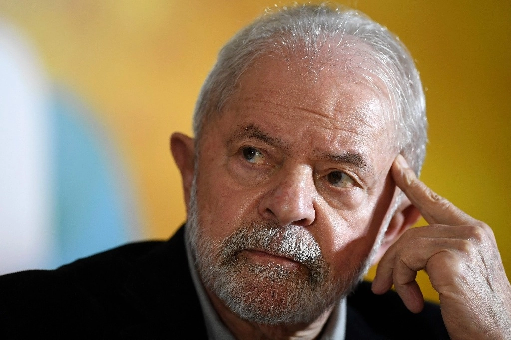 Luiz Inácio Lula da Silva, presidente de Brasil, se recupera de forma favorable luego de ser intervenido quirúrgicamente. Foto Afp 
