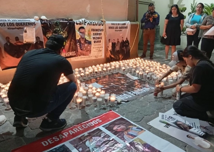 En apoyo a las familias, colectivos de desaparecidos siguen difundiendo las fichas de búsqueda de los cinco músicos. Foto 

