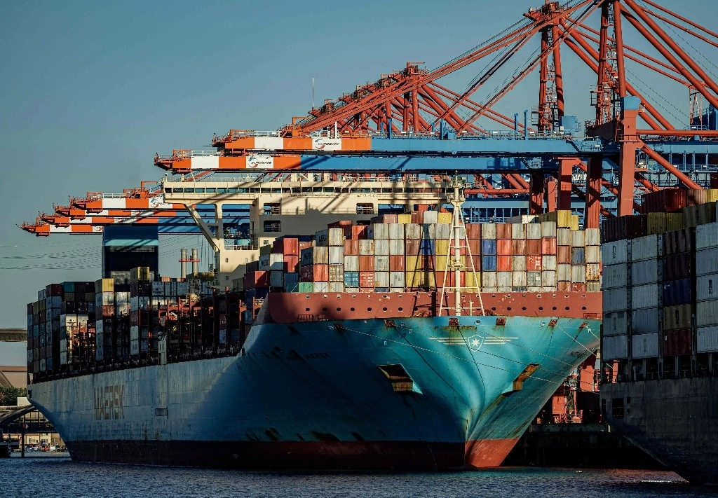 El buque portacontenedores en Hamburgo, Alemania, en junio de 2022. Foto Afp