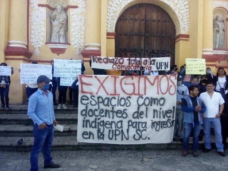 Profesores de Chiapas durante una protesta en junio de 2020. Foto Elio Henríquez