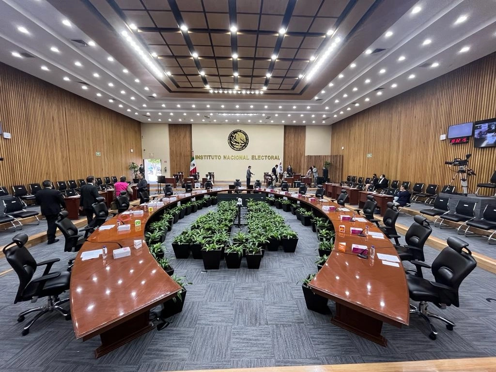 El INE informó los nombres de los interesados formar parte del Consejo General como consejeros. Foto José Antonio López