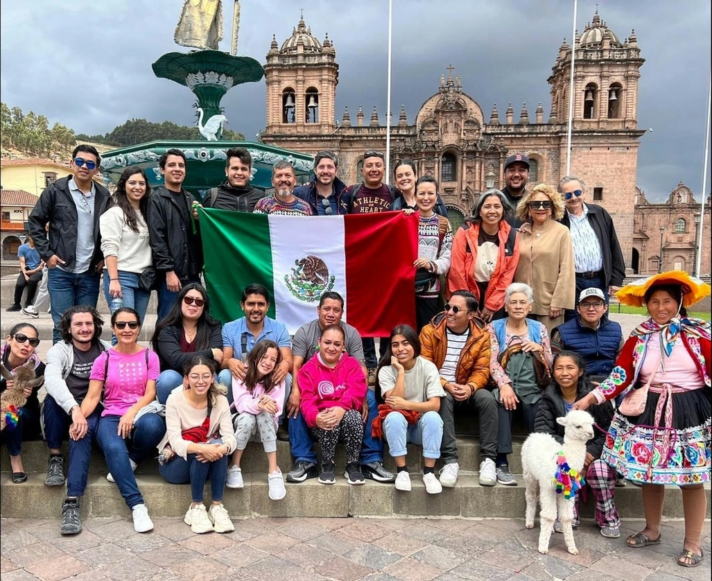 La SRE, a través de la embajada de México en Perú, continúa dando asistencia a connacionales en aquel país. Foto tomada de https://www.facebook.com/MarceloEbrardC