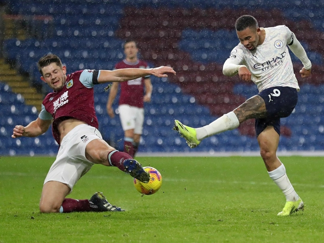 Gabriel Jesus, del Manchester City, anotó el primer gol del equipo al minuto 3 de juego ante el Burnley, el 3 de febrero de 2021. Foto Ap