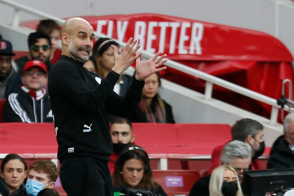 Por Covid-19, Pep Guardiola estará ausente en el banquillo del Manchester City durante el duelo de la FA Cup ante Swindon. Foto Afp