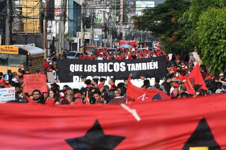 Aspectos de la manifestación. Foto Afp