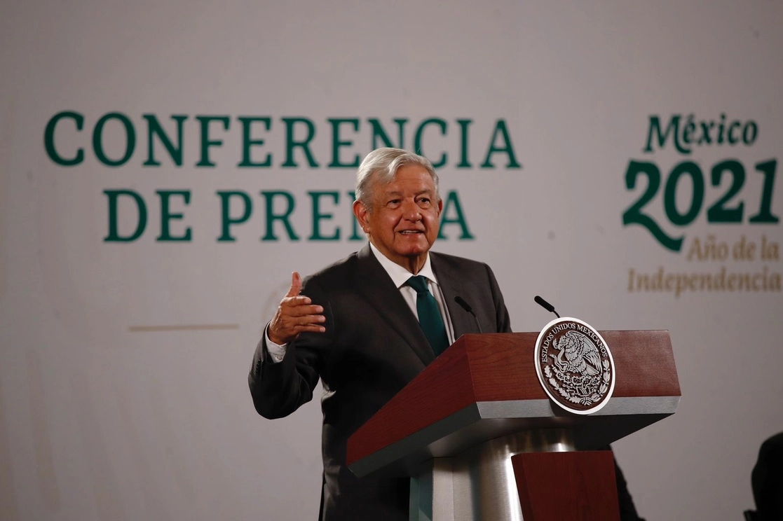 El presidente de México, Andrés Manuel López Obrador, durante su conferencia matutina en Palacio Nacional, en la Ciudad de México, el 8 de junio de 2021. Foto Cristina Rodríguez
