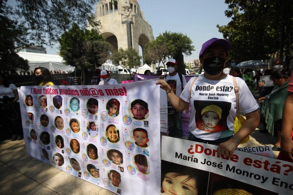 Familiares de menores desaparecidos durante una protesta en imagen de archivo. Foto Yazmín Ortega