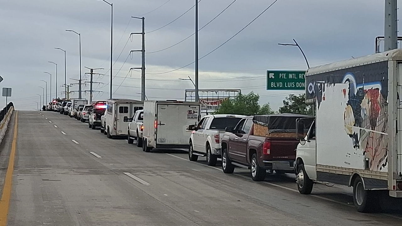 La última semana se disparó el número de migrantes mexicanos residentes en Estados Unidos que regresan temporalmente al país con motivo de las vacaciones de verano. Foto 