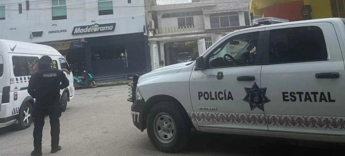 El ataque armado contra un taller de motocicletas ocurrió en calles de la colonia Ciudad de Renacimiento, en Acapulco, Guerrero. Foto 