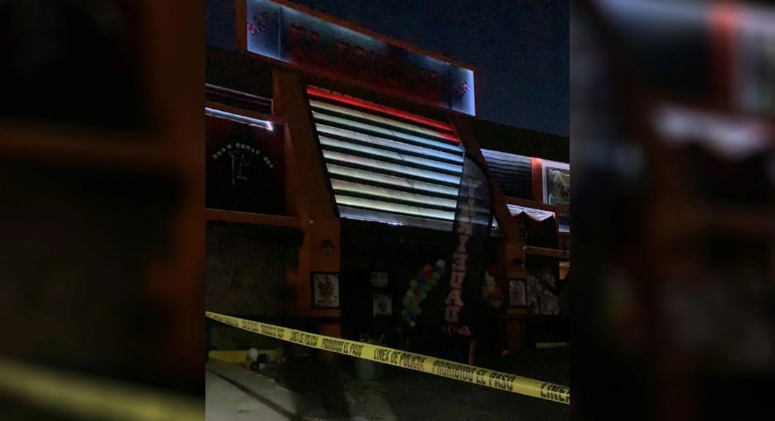 Autoridades acordonaron un bar en Tijuana donde hubo una balacera. Foto La Jornada Baja California/ archivo